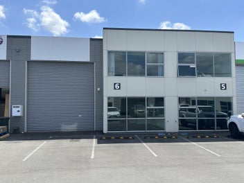 Image 1 of 6